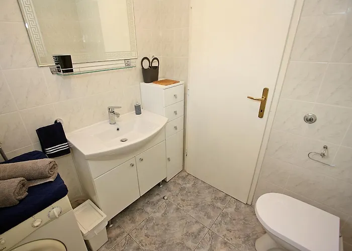 With Parking Space Supetar, Brac - 15017 דירה סופטאר