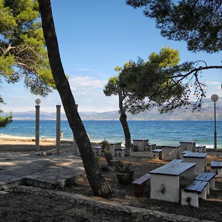 With Parking Space Supetar, Brac - 15017 Апартаменти